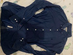 Kemeja denim