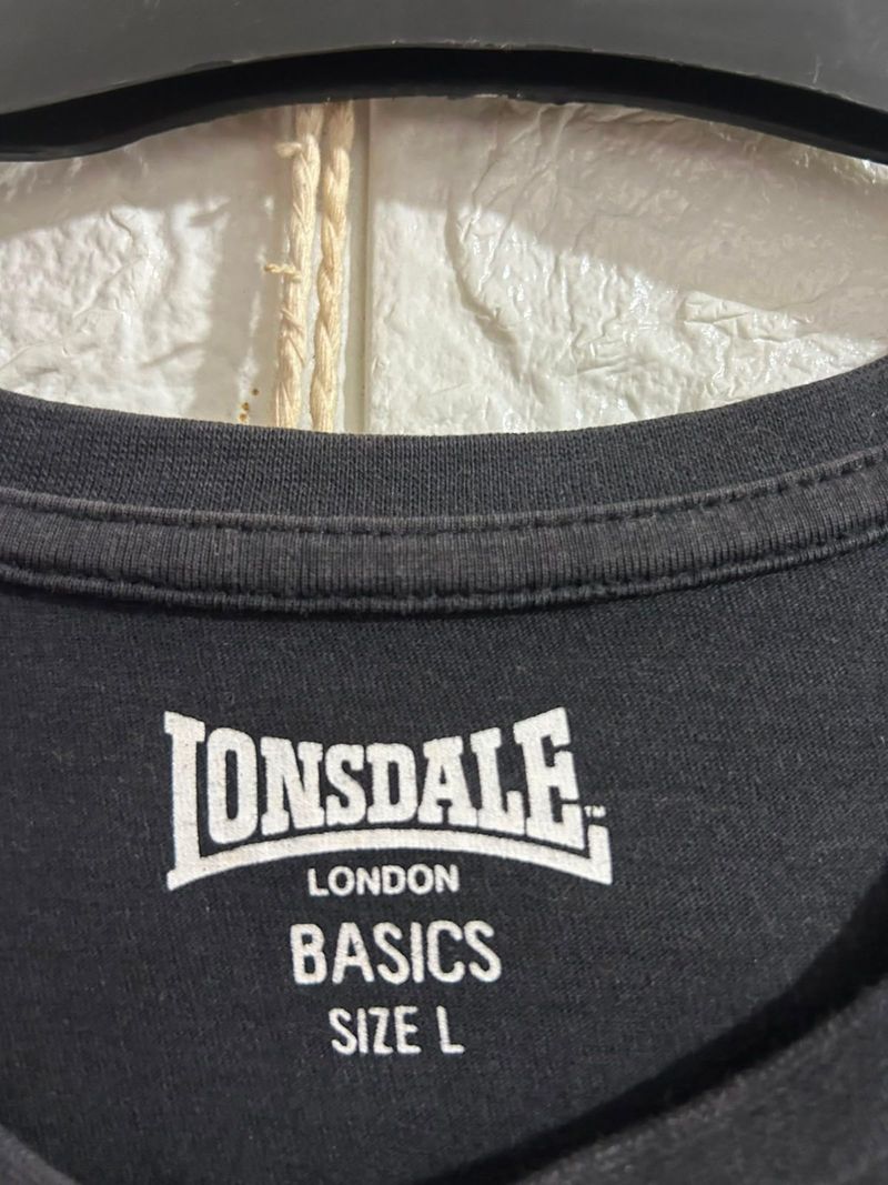 Kaos lonsdale, foto 3
