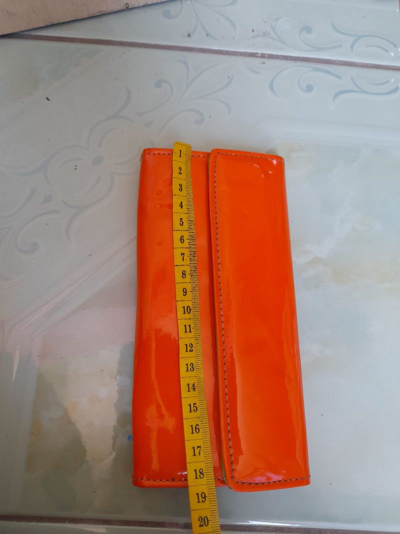 Rp. 3.500. Dompet orange, wajib baca deskripsi n scroll, foto 2
