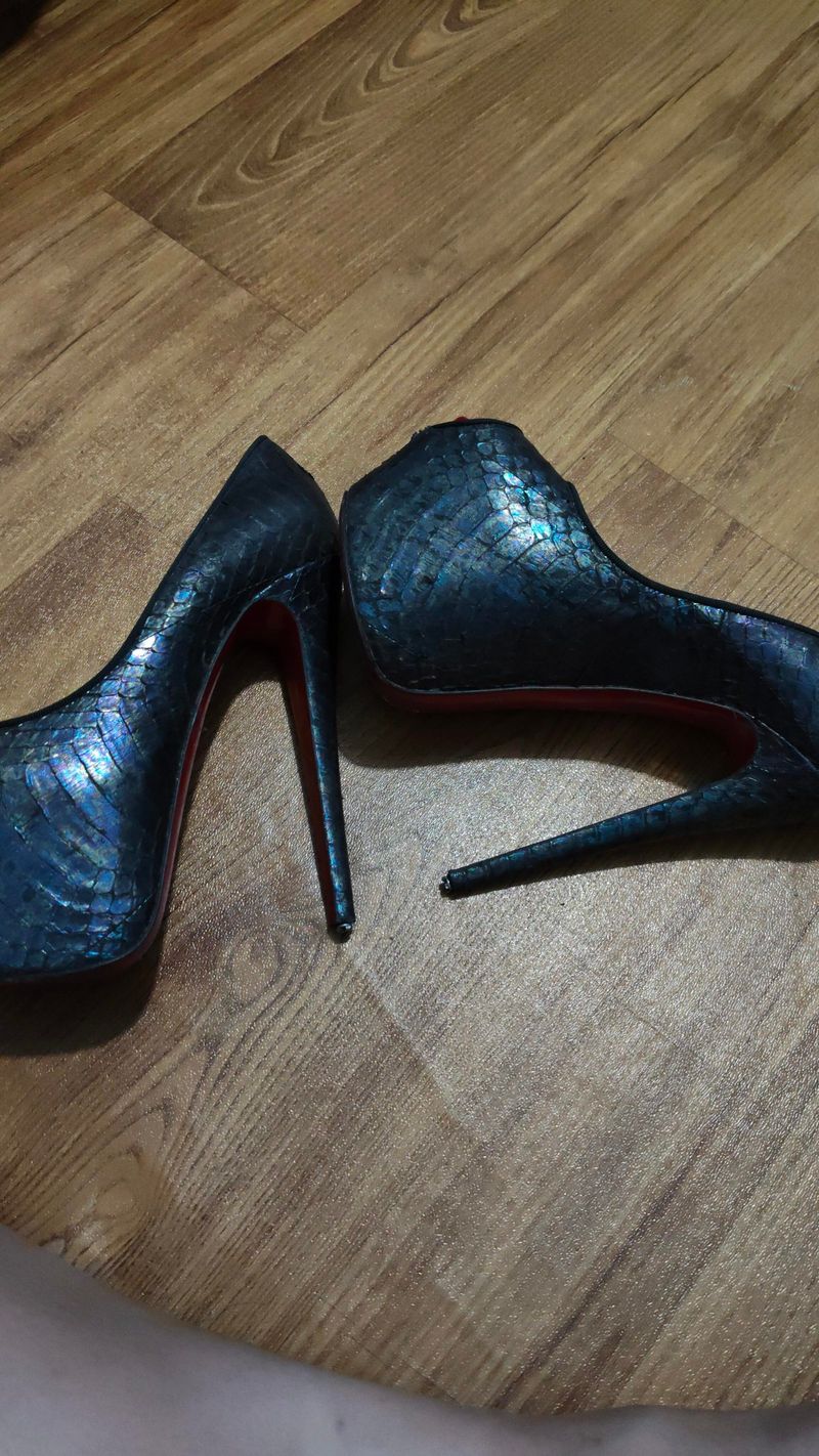 Sepatu heels, foto 3