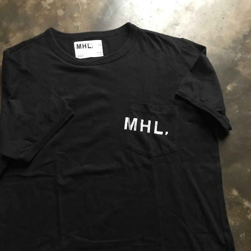 MARGARET HOWELL DESIGNER POCKET LOGO TEE, foto 2