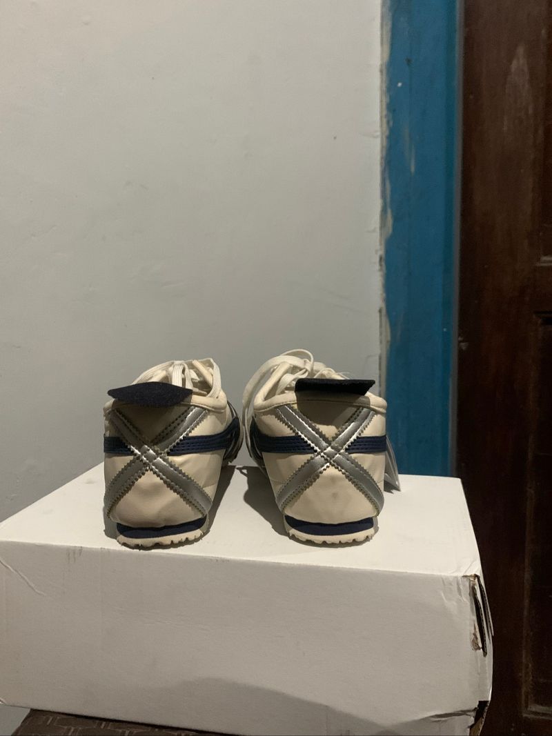 Sepatu Onitsuka Tiger Size 43 (27,5), foto 6