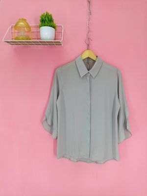 Vintage Luxury Shirt Wanita gray