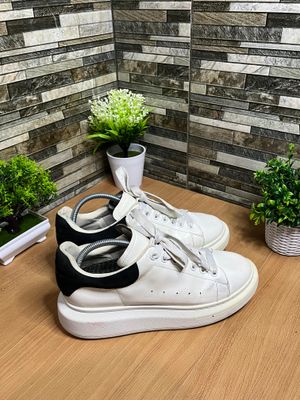 Alexander McQueen Vintage Casual Dress shoe Pria white black