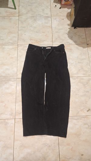 Loose jeans