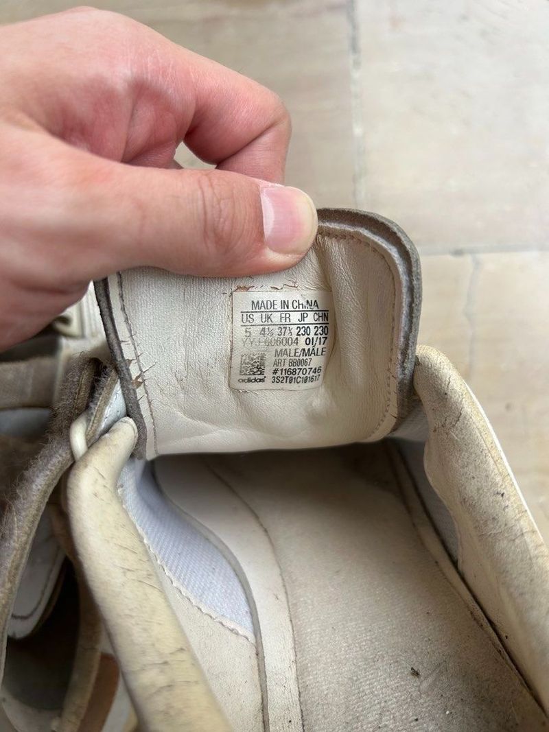 adidas US 5 three stripes sepatu, foto 5