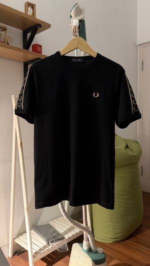 T shirt Fred Perry Tapped