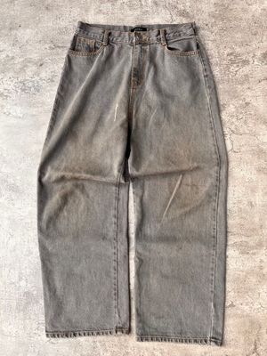 Baggy jeans