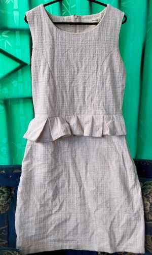 Dress Tweed Peplum Korea" atau "Knit Peplum Dress Luxury"