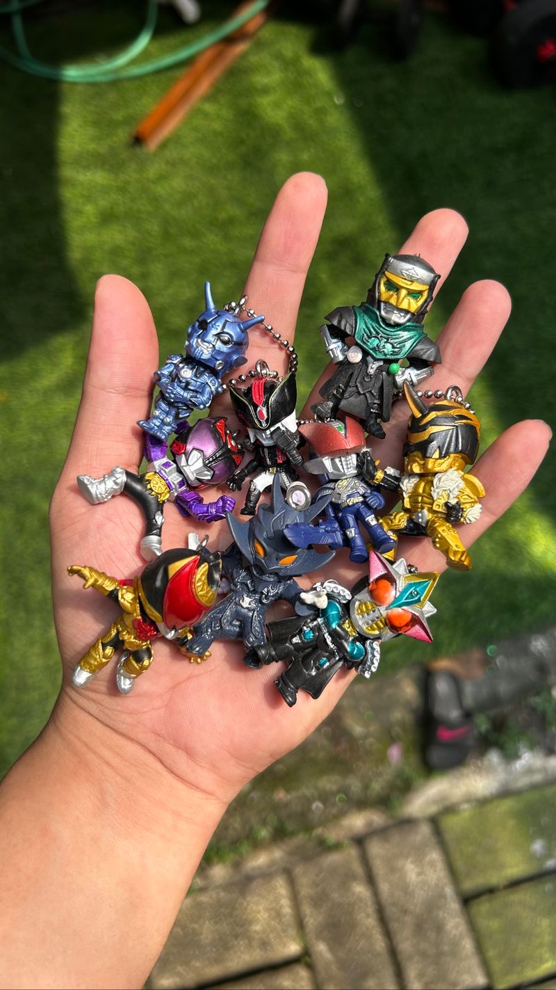 Vintage Kamen Raider Official Keychain Bundle, foto 3