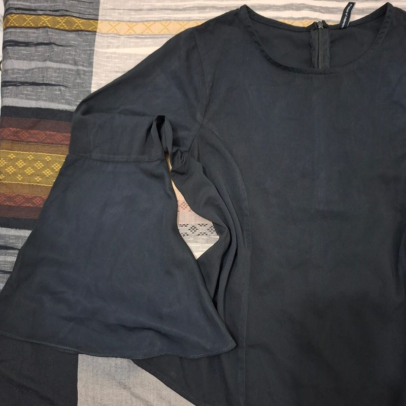 Blouse hitam with flare sleeves, foto 5