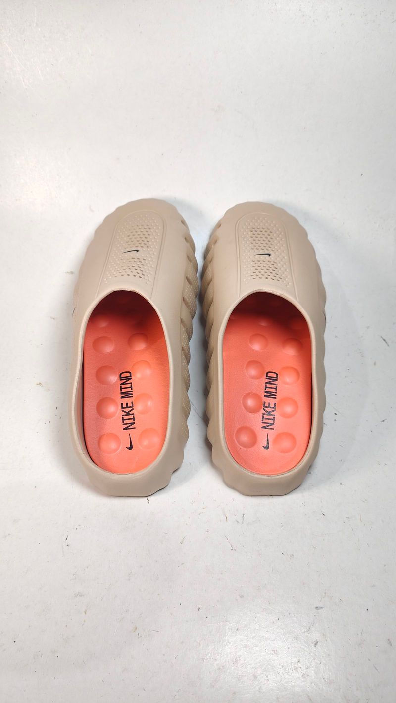 Nike Mind slides,  Nike asuna, street style, foto 4