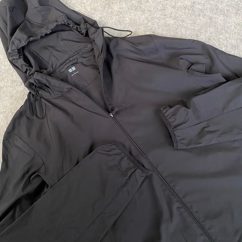 Lightweight jacket hitam super cakep banget, foto 5