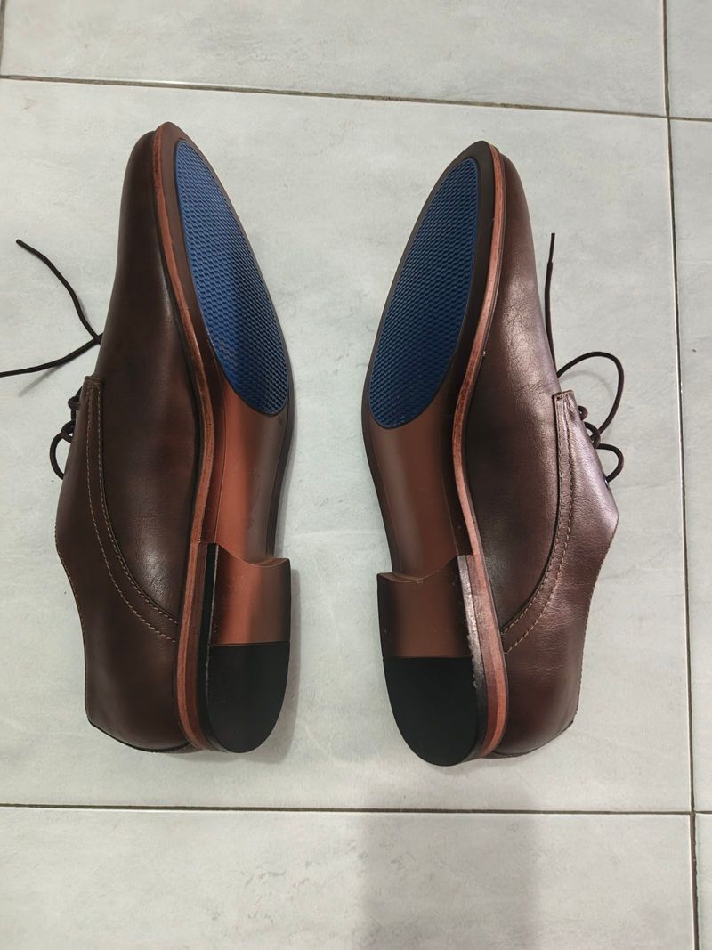 Sepatu pria formal APT. 9, foto 3