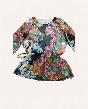 Blouse Flower