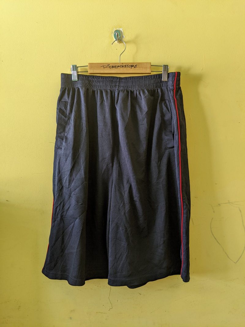 Fogaty Men's Black Basic Red Tipped Relax Shorts 31, foto 2