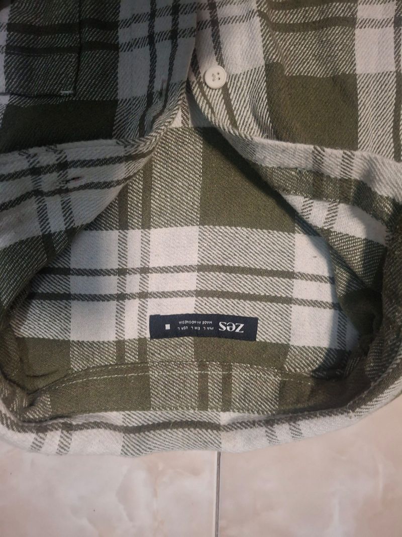 kemeja boxy fit, foto 2
