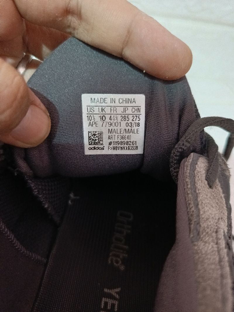 Adidas Yeezy 500 Utility Black, foto 5