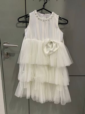 Dress putih susun anak satin