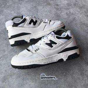 New Balance Casual Sneakers Wanita multicolor