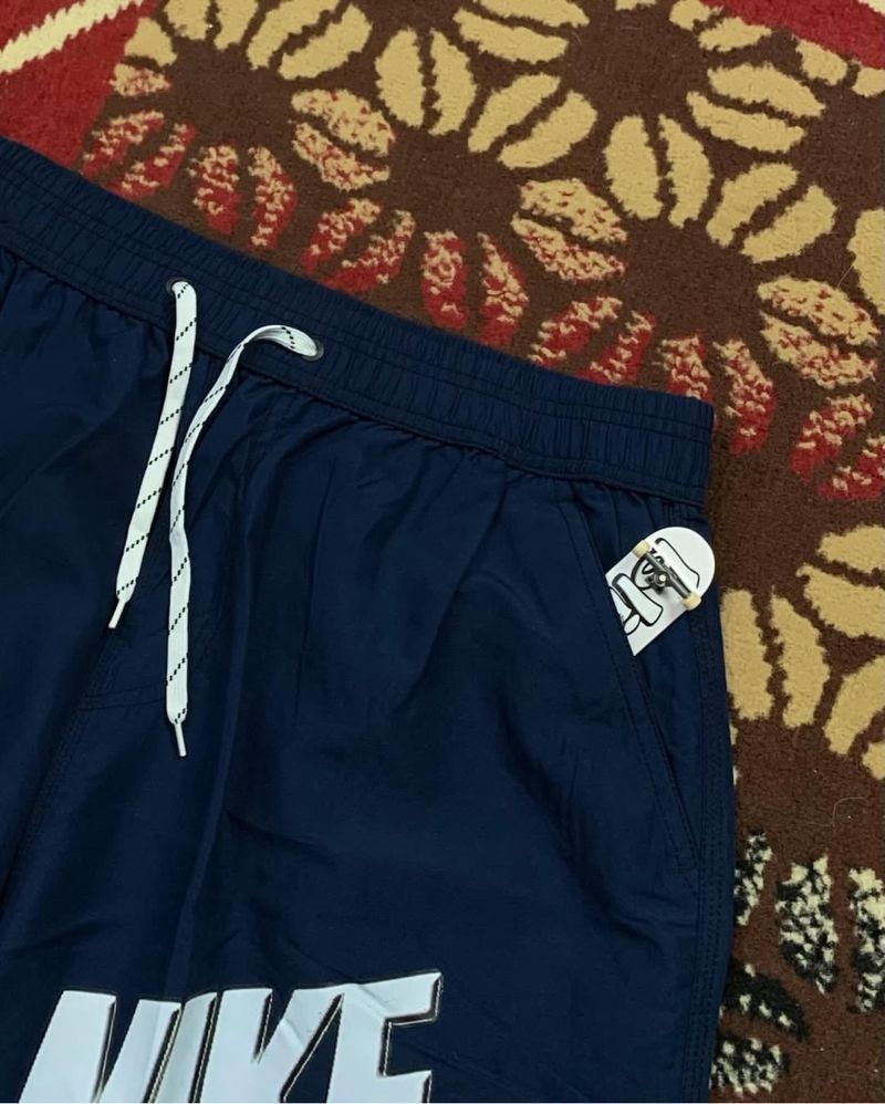 Item(s): N1K3 OVER LOGO SHORTPANTS, foto 3
