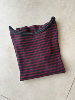 Uniqlo knit top stripes cherry & navy