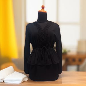 Vintage Blouse Wanita black