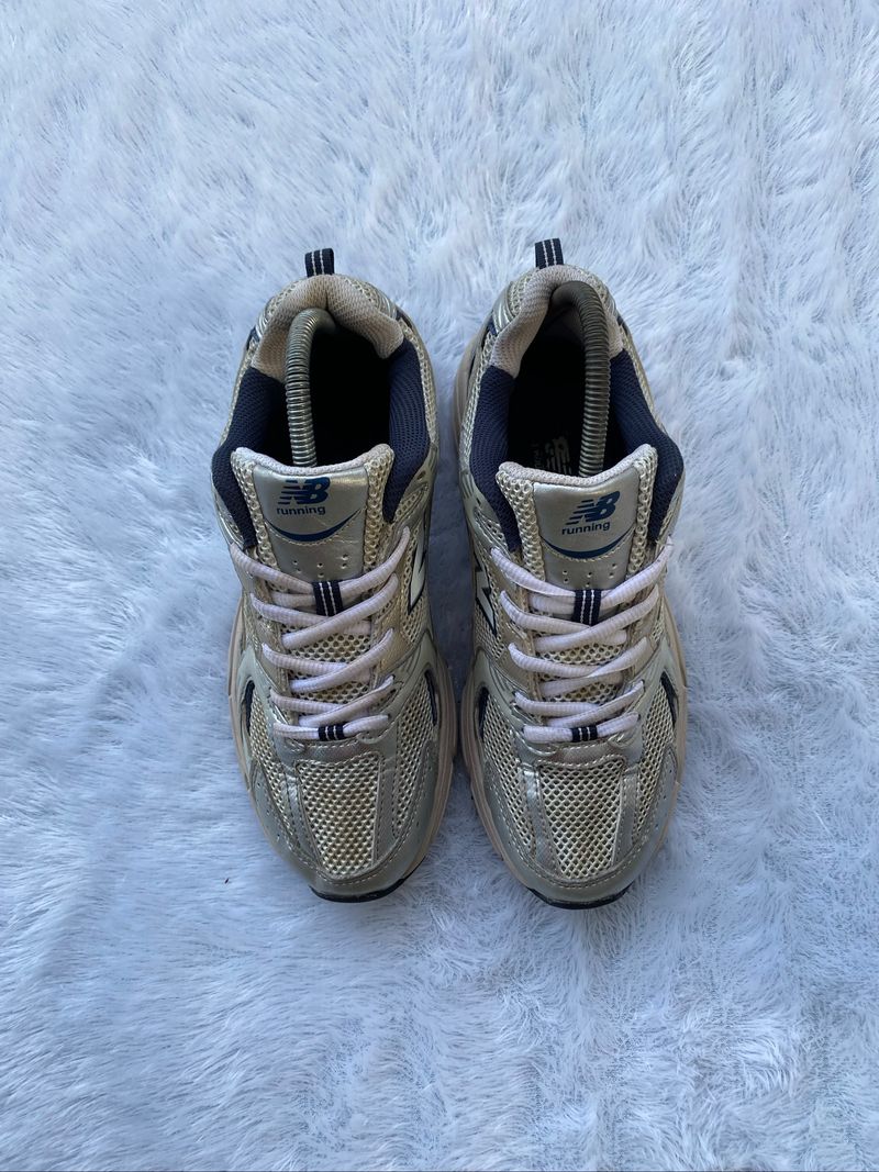 NB 530, foto 2