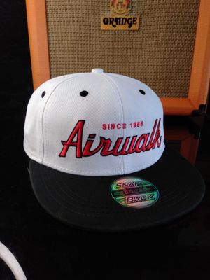 snapback airwalk vintage