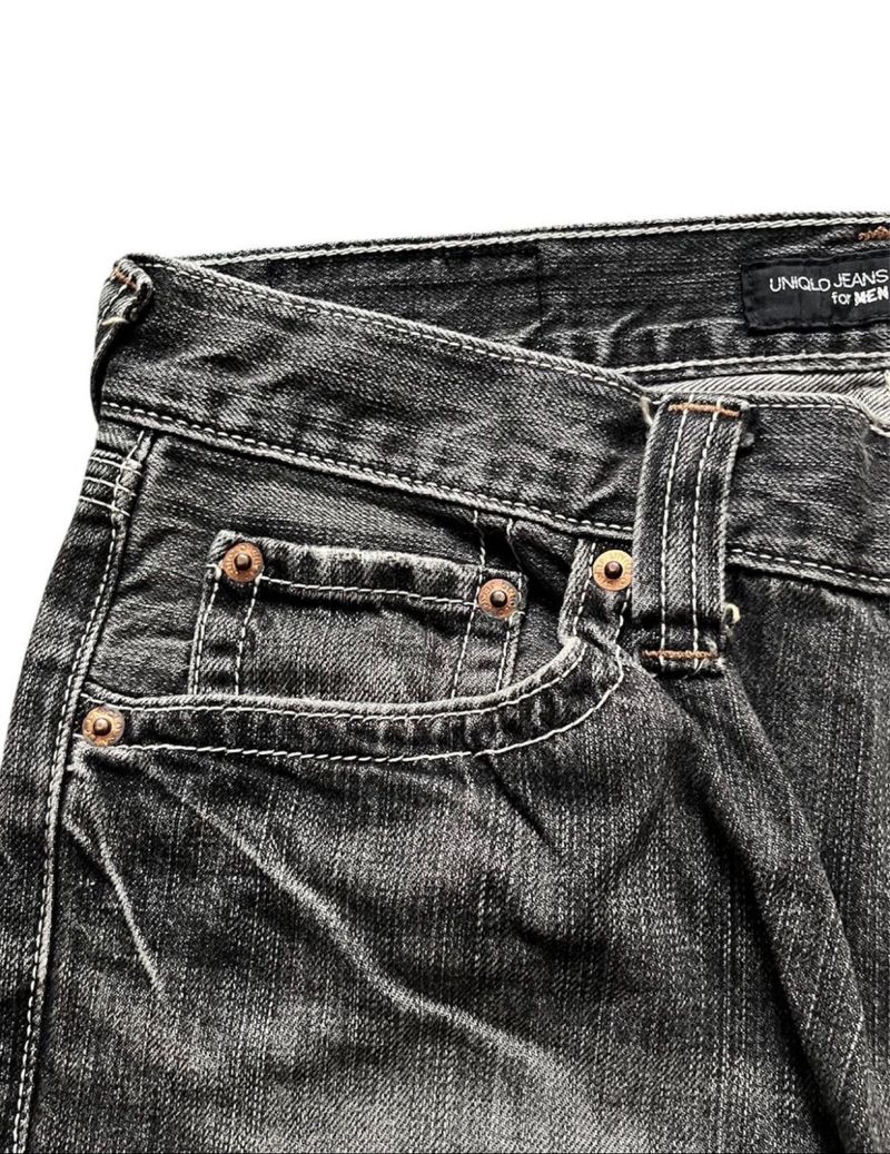 Uniqlo Distressed Faded Flared Bootcut Denim, foto 3
