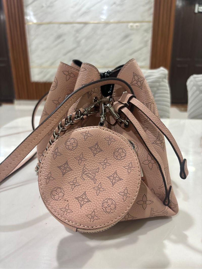 LV Bella, foto 4