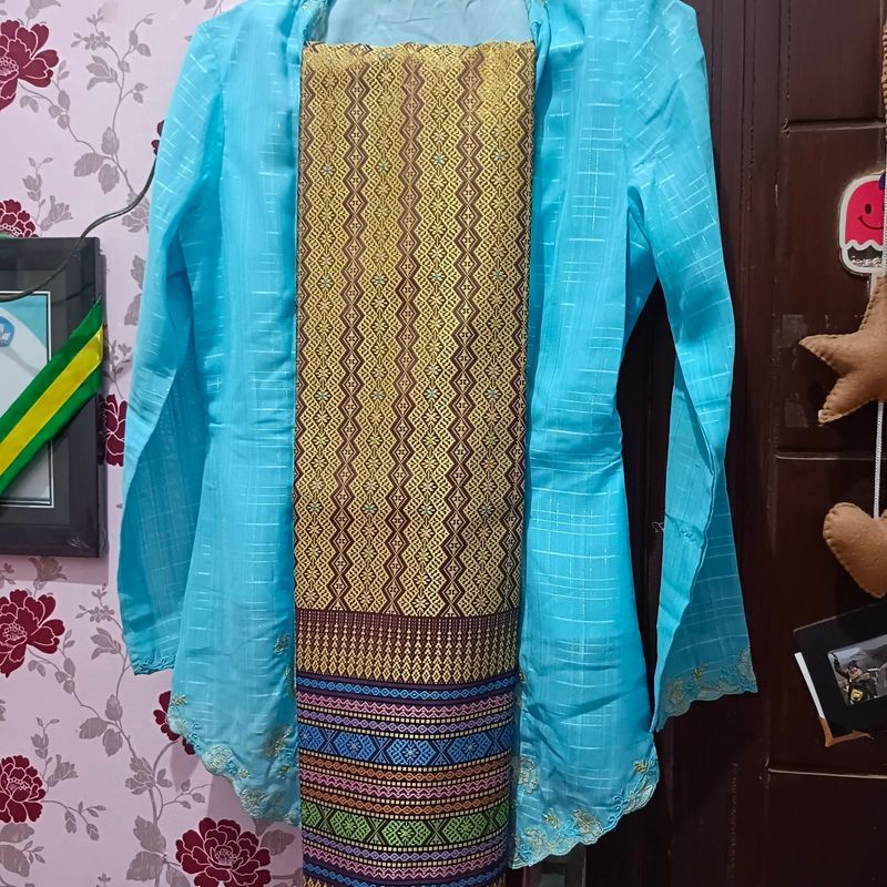 KEBAYA KHAS KALIMANTAN, foto 2