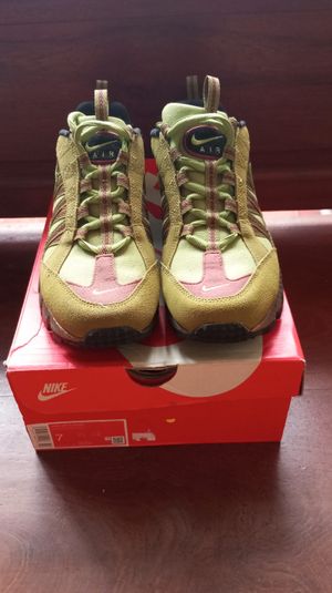Nike Air Humara