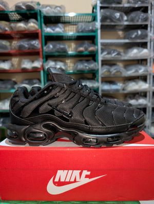 NIKE AIR MAX TN PLUS FULL BLACK