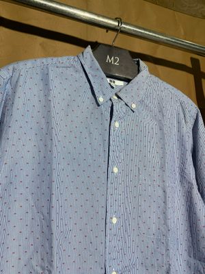Kemeja Uniqlo pattern stripe button down long shirt