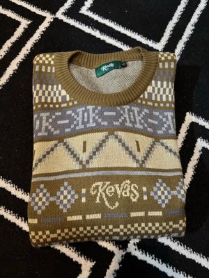 Knitt Crewneck Rajut Kevas Retro