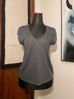 Tshirt Kaos lengan pendek H&M shimmer