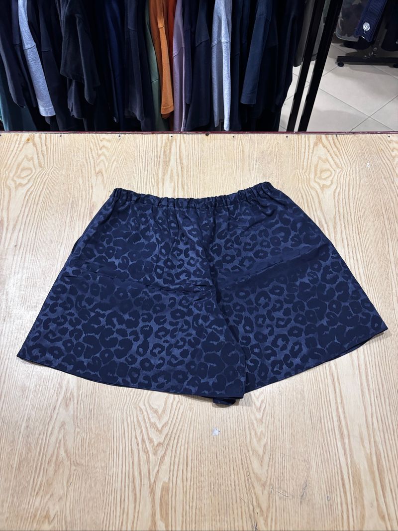 Celana pendek leopard, foto 2