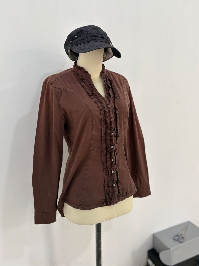 Long Shirt with Ruffles, foto 2