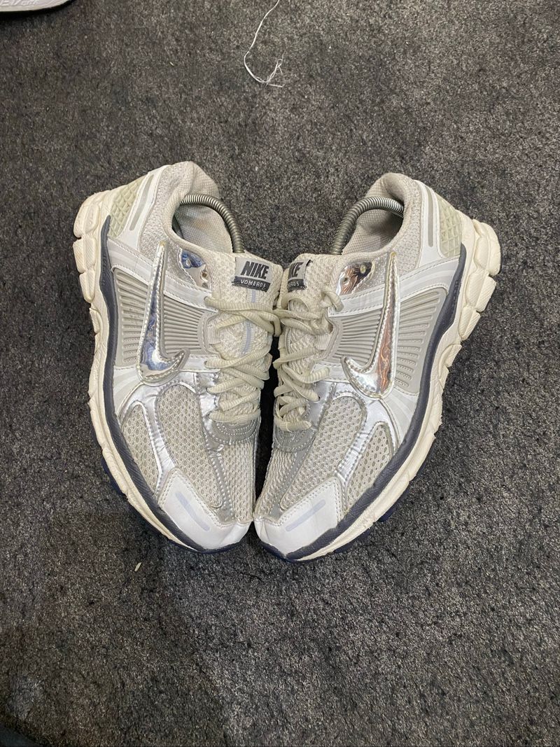Nike Zoom vomero 5 photon dust grid, foto 2