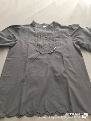 Atasan kemeja wanita hitam ukuran m katun