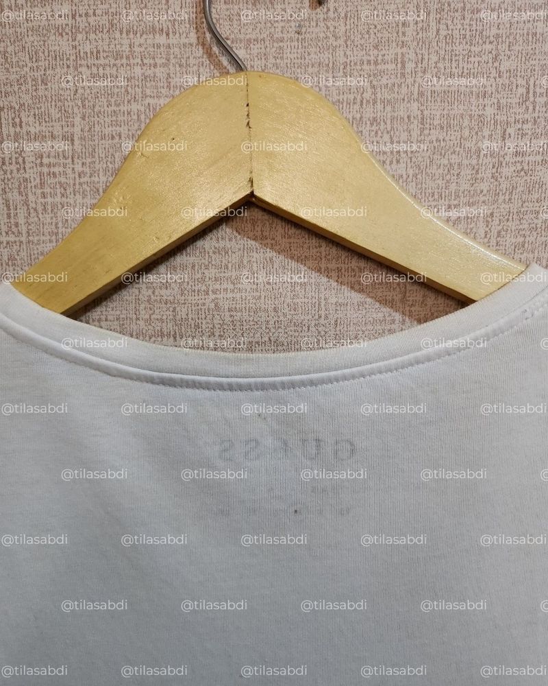 T-Shirt Guess, foto 4