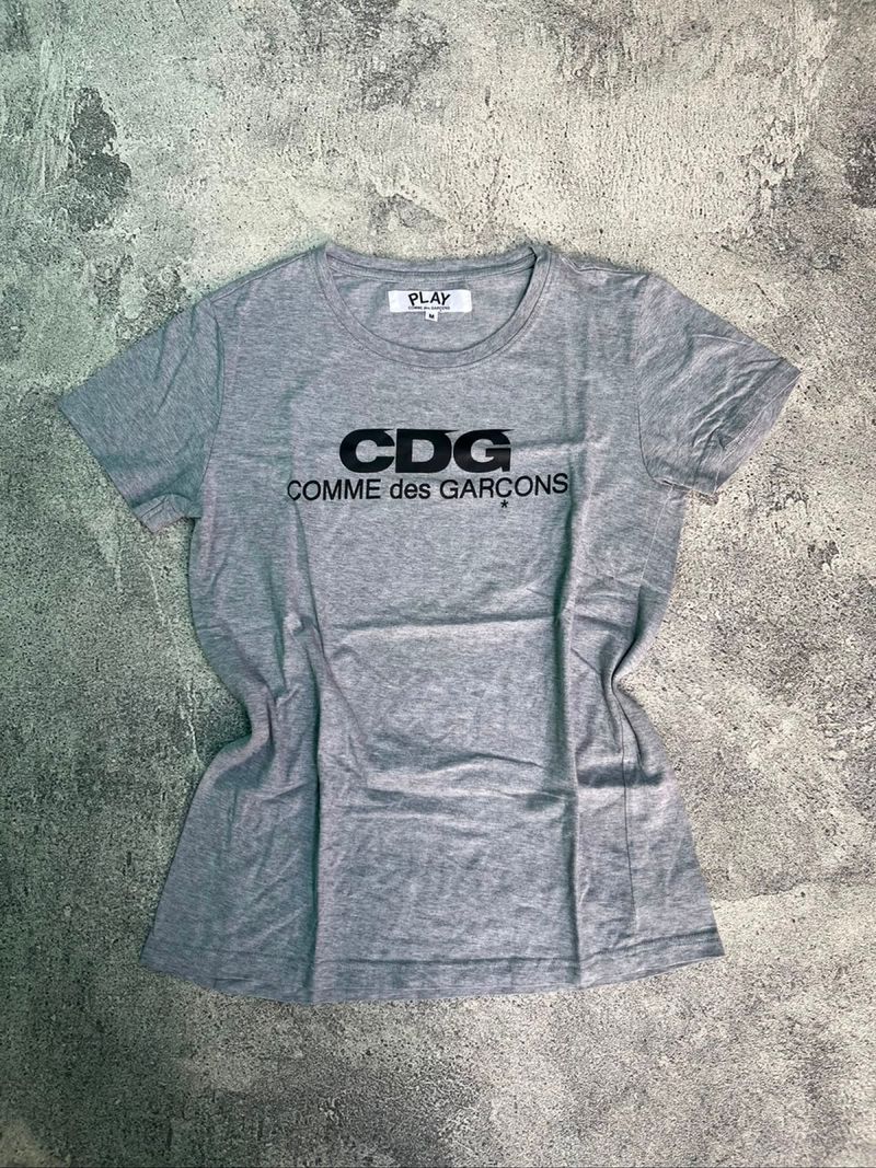 COMME DES GARCONS SCRIPT LOGO TEE, foto 3