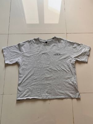 cotton on oversize gray graphic t shirt .𖥔 ݁ ˖
