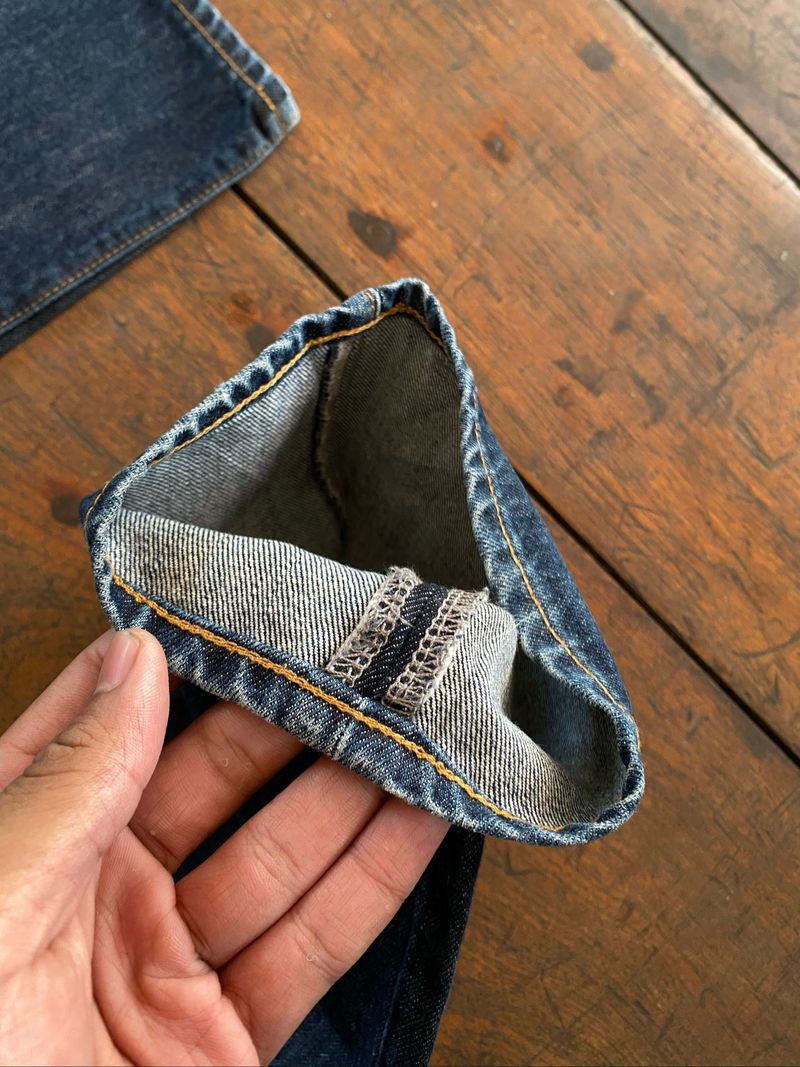 GU JEANS, foto 5