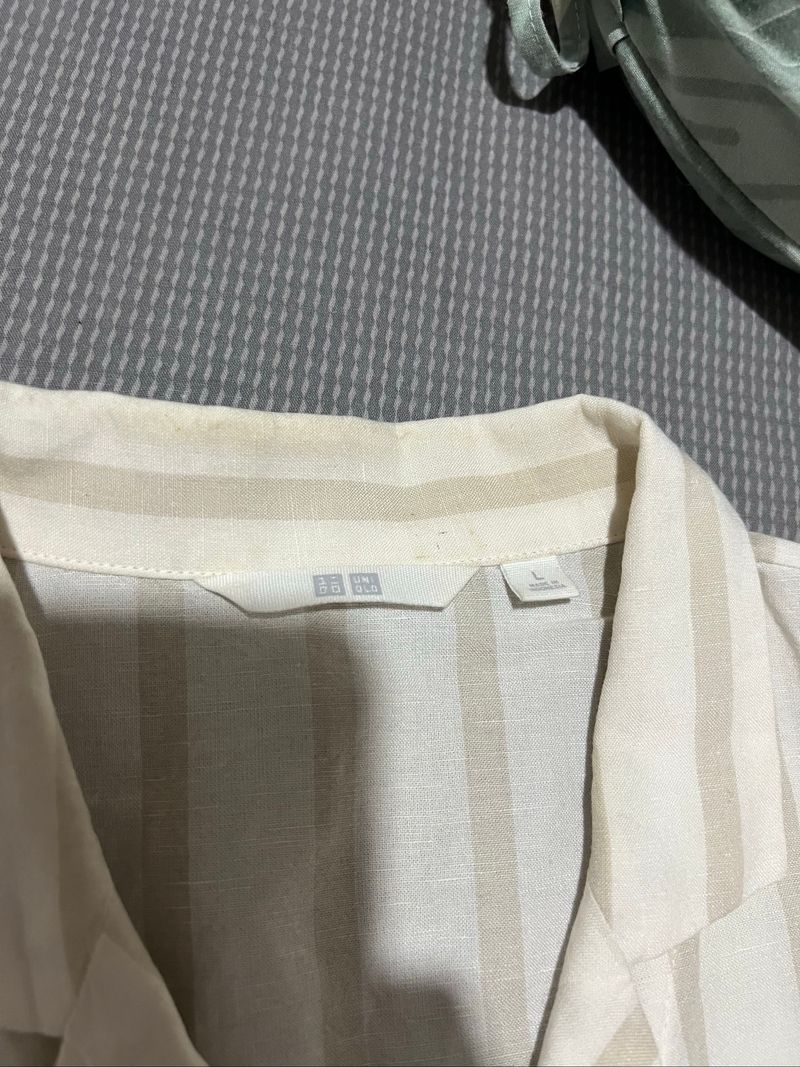 uniqlo kemeja garis, foto 2