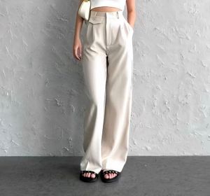 Loose pants