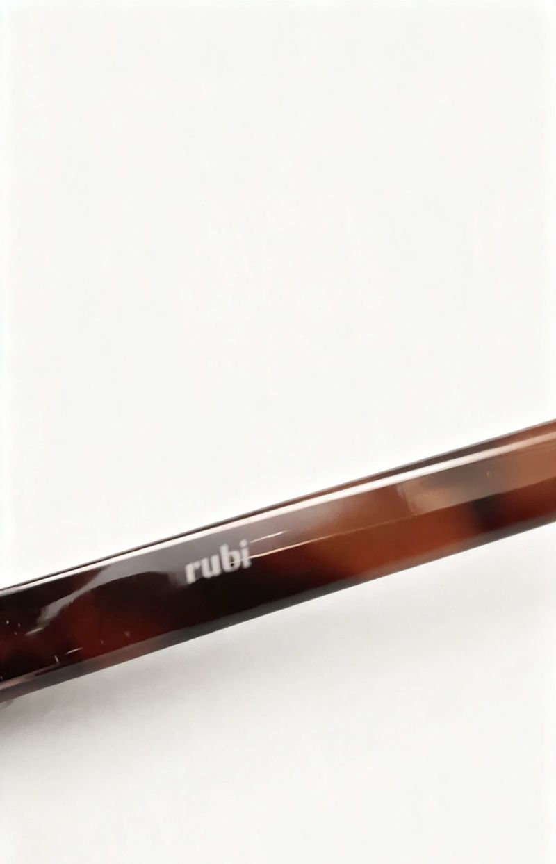 Kacamata Rubi model oval bermotif, foto 3