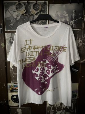 Highest guitar skull tee💀🎸