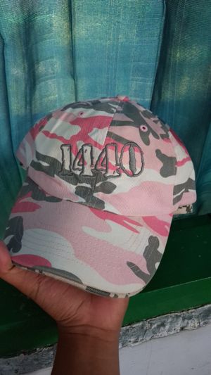 Topi camo pink